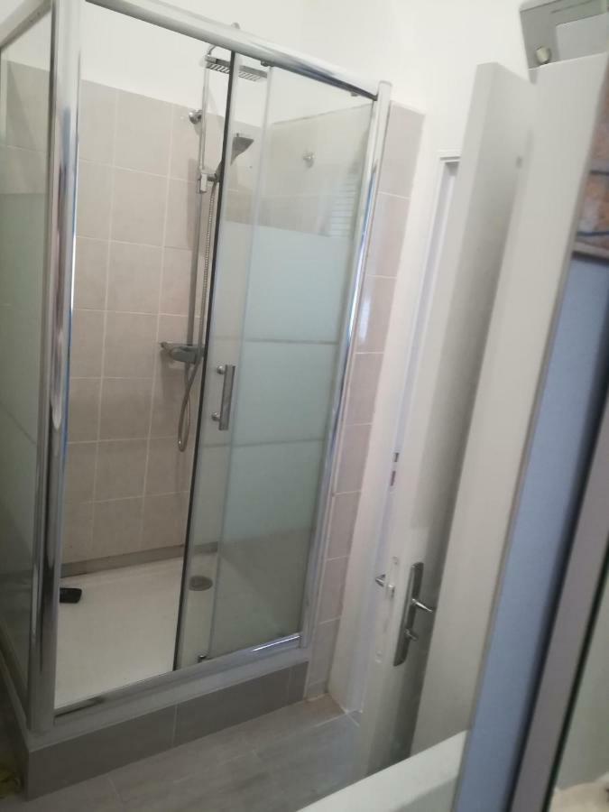 Apartamento T3 place Sadi Carnot La Ciotat Exterior foto